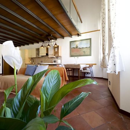 Il Loft Di Charme Di Ricc Apartment Фаенца Екстериор снимка